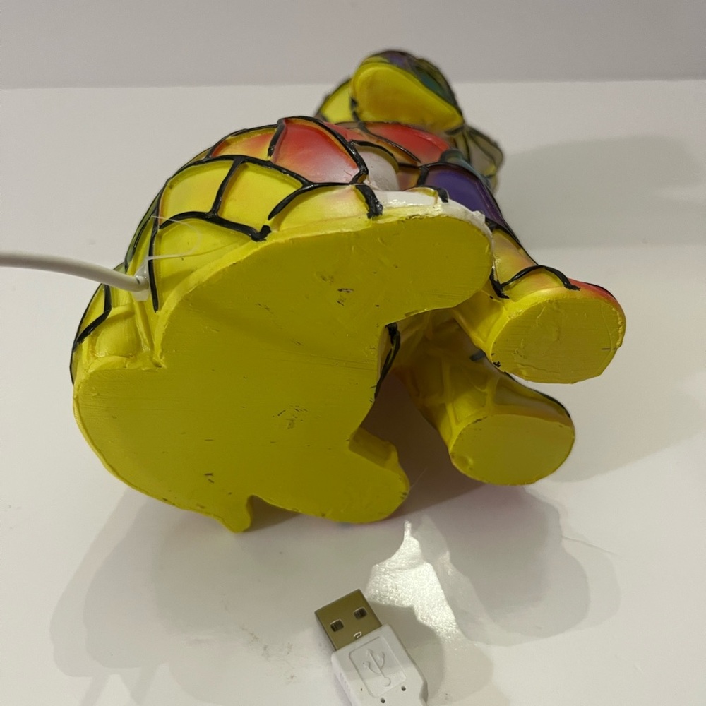 Stained Glass look Dog Art night light tabletop decor with stained resin design. - Picture 6 of 9